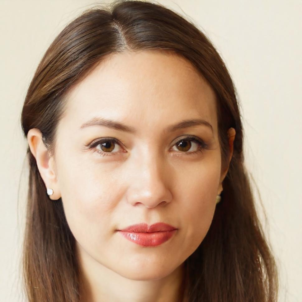 Freja Lindquist, operations manager sharing experience with saviontrela financial tools